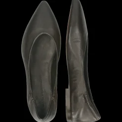 Alora 1